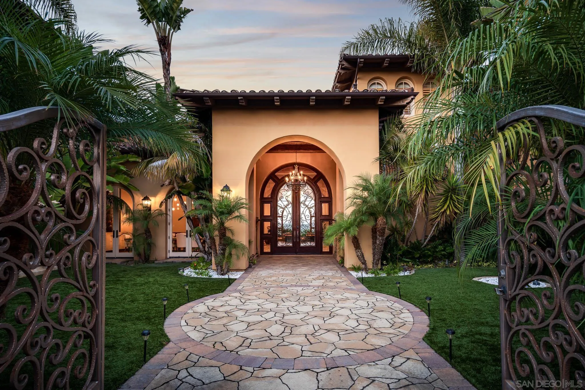 4760 Rancho Del Mar Trail