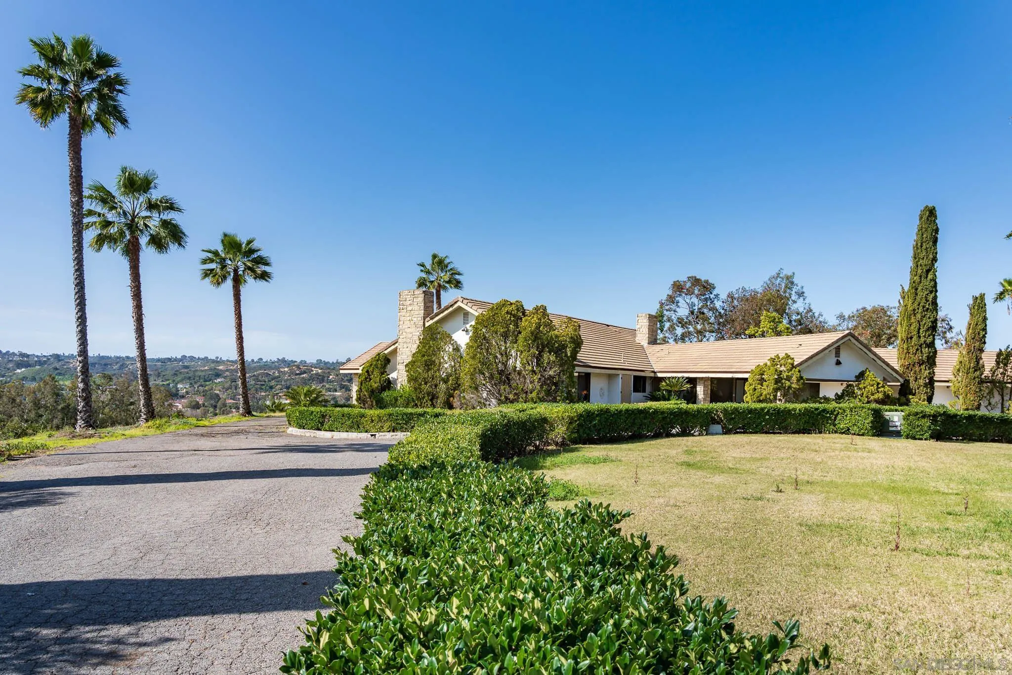 18024 Avenida Alondra