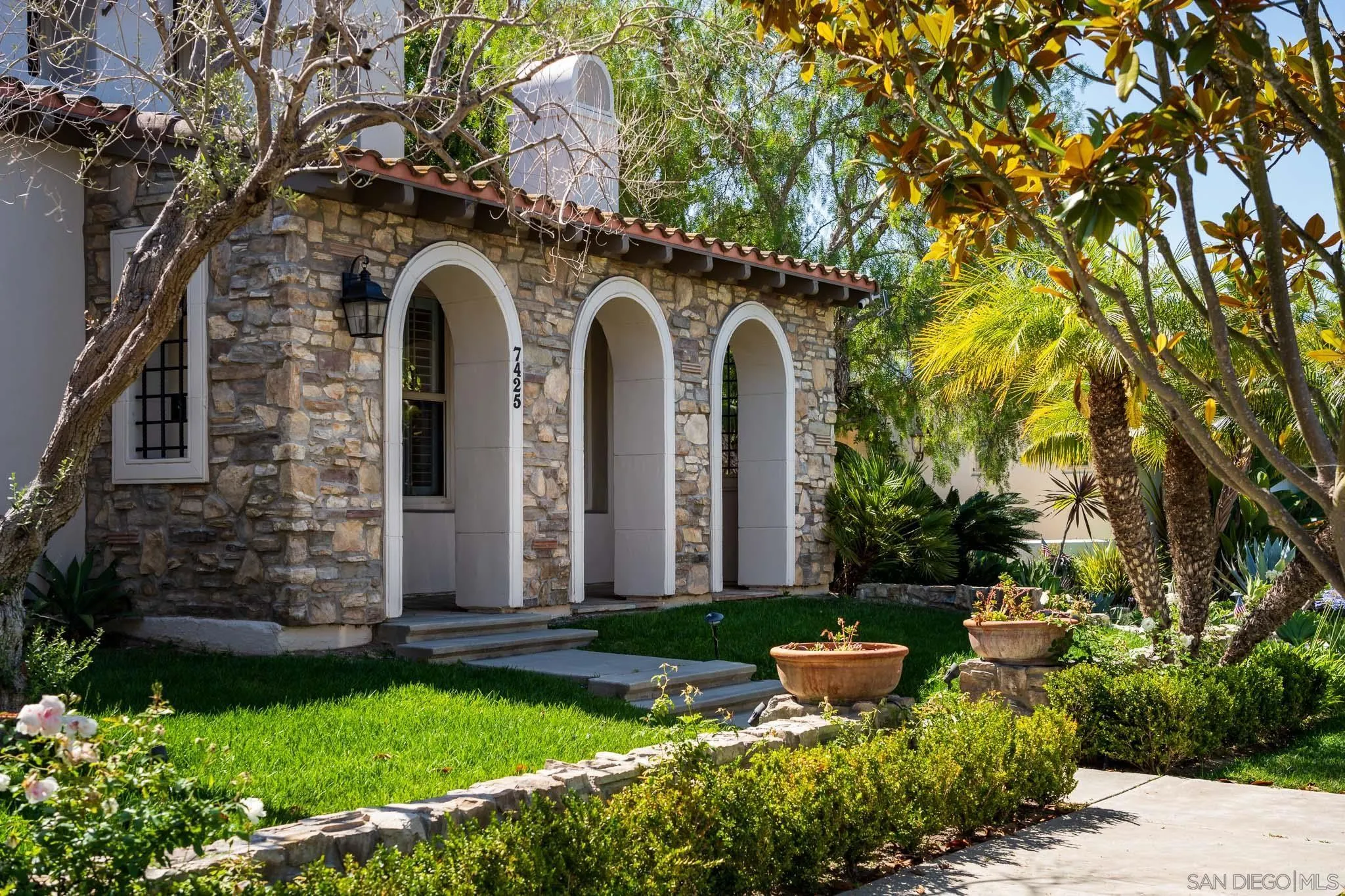 7425 Rancho Cabrillo Trail