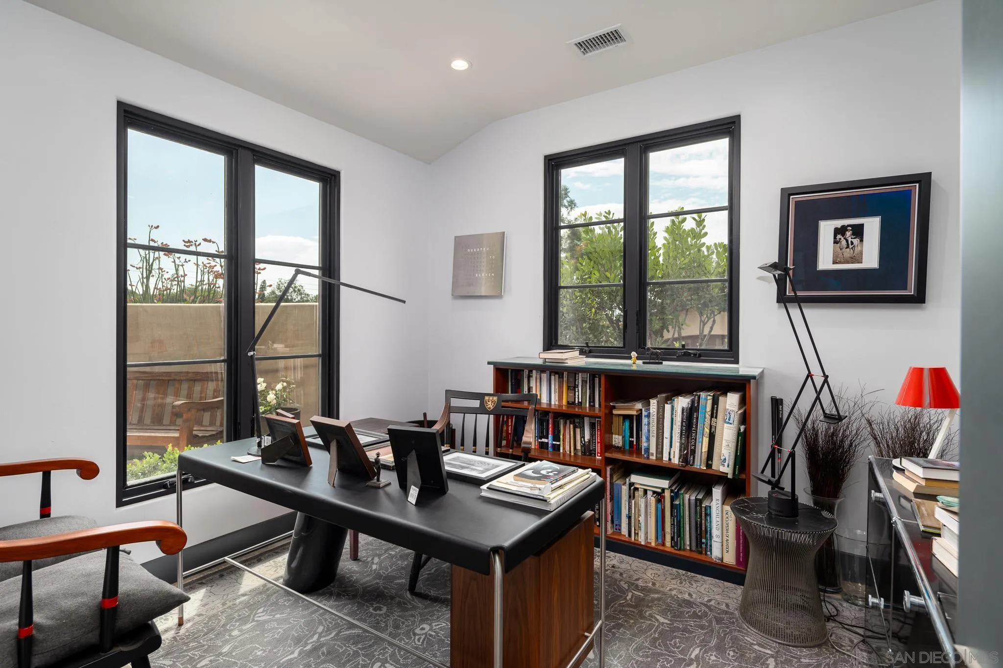 6154 Camino Selva