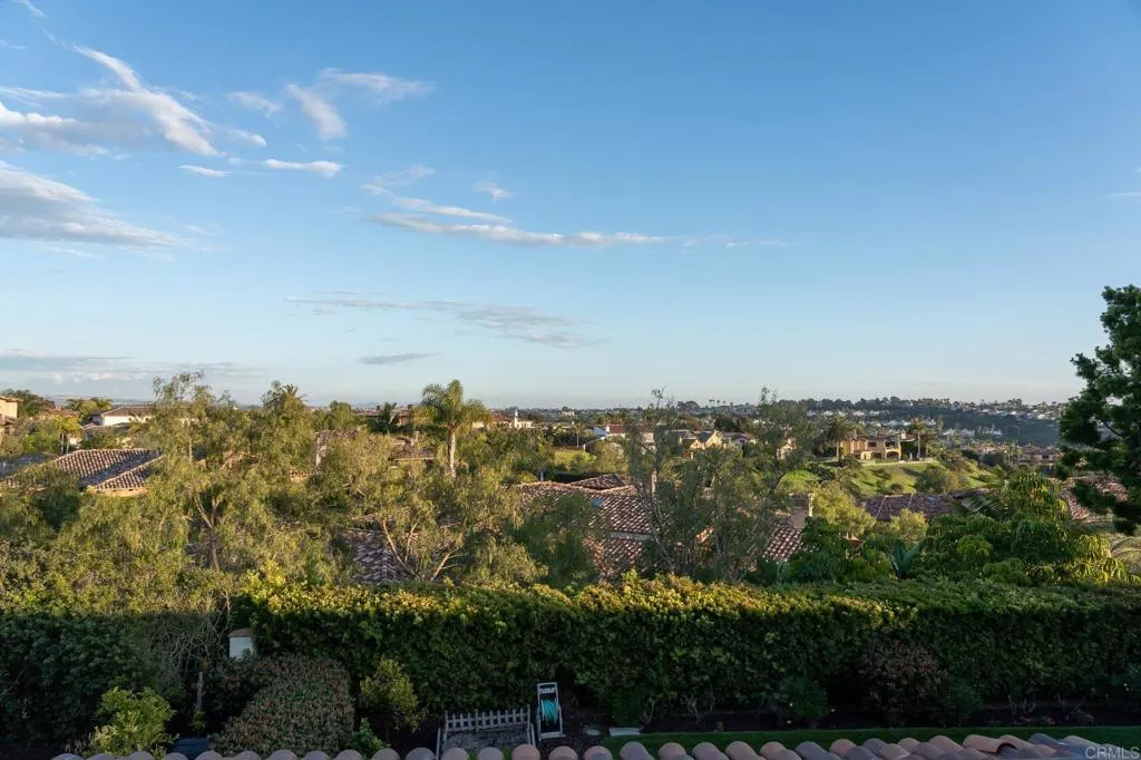 5031 Rancho Del Mar Trail