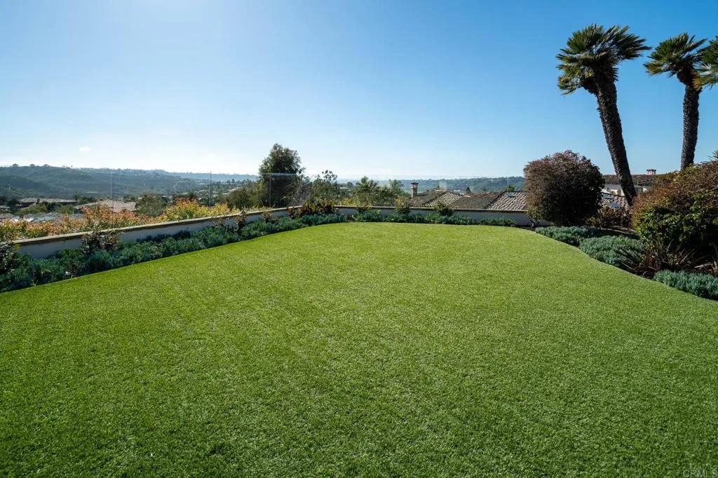 5031 Rancho Del Mar Trail