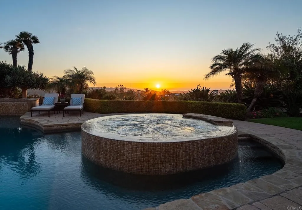 5031 Rancho Del Mar Trail