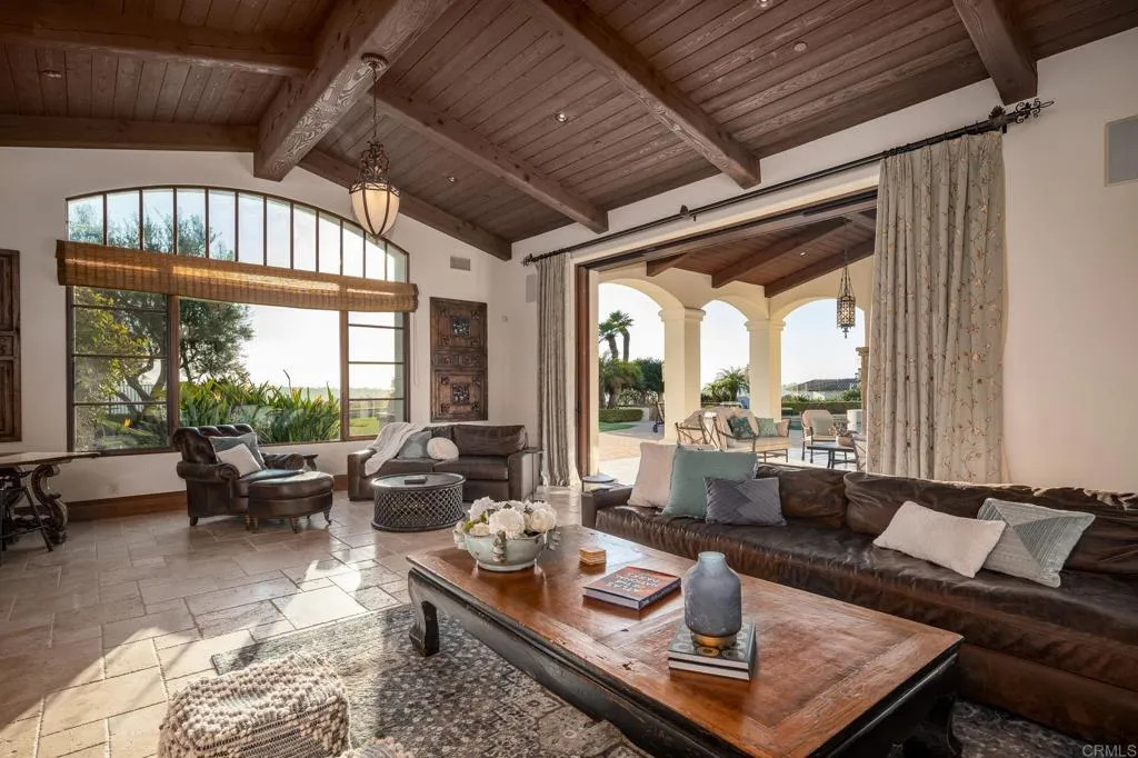 5031 Rancho Del Mar Trail