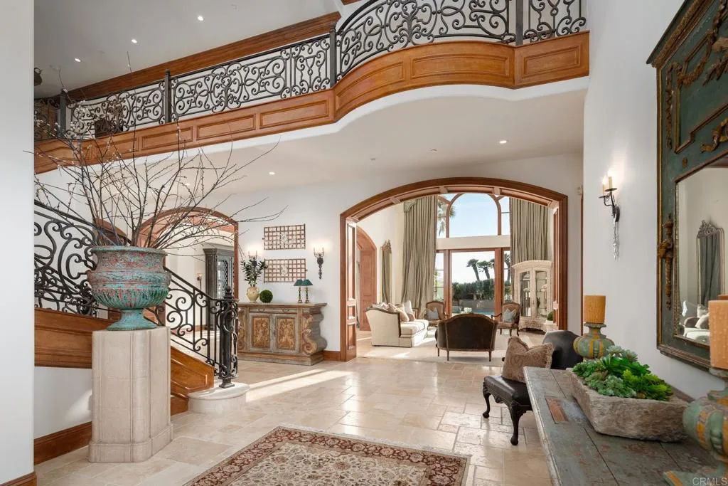 5031 Rancho Del Mar Trail