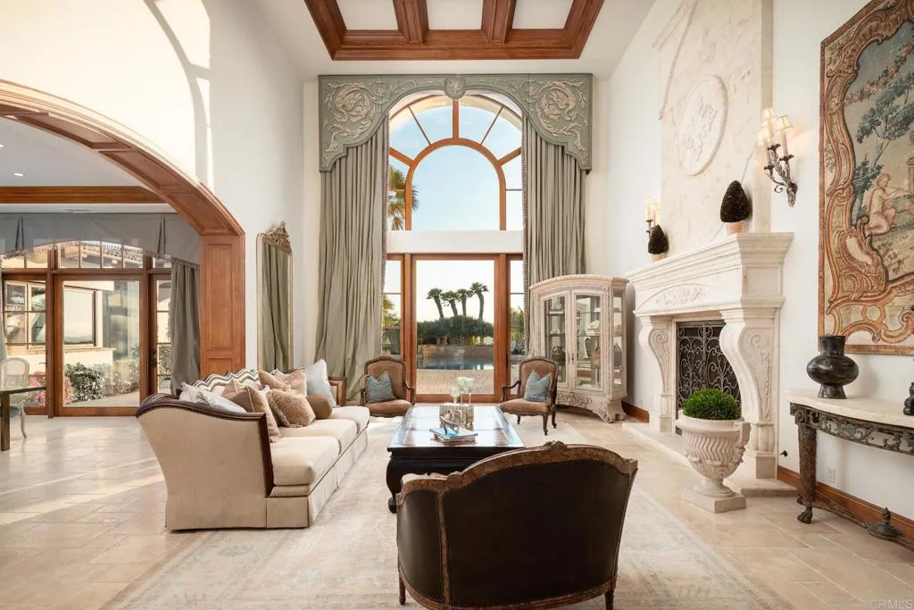 5031 Rancho Del Mar Trail