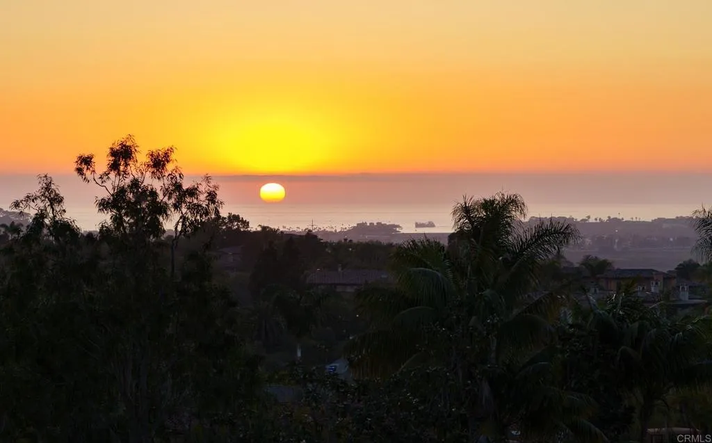 5031 Rancho Del Mar Trail