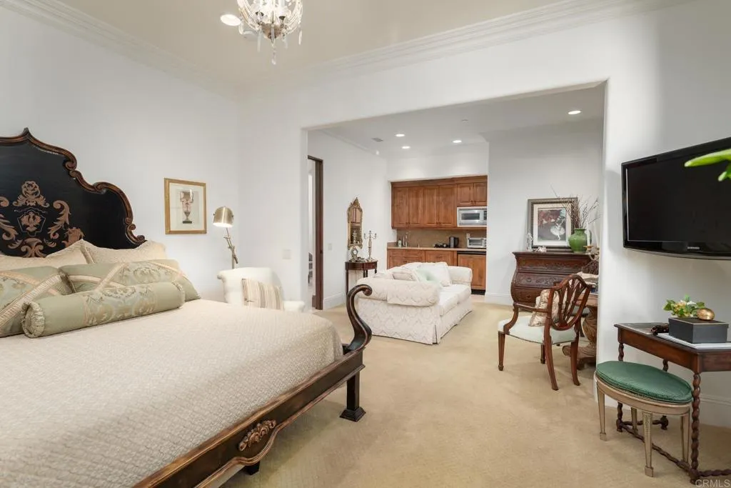 5031 Rancho Del Mar Trail