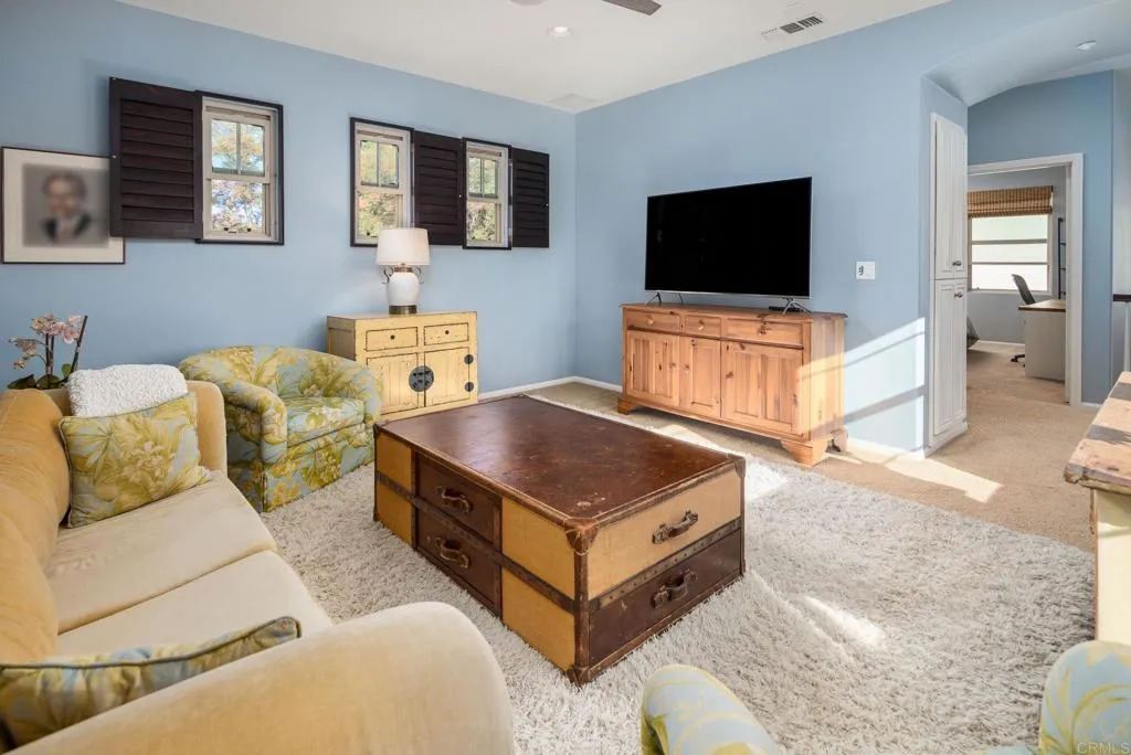 7664 Concerto Ln