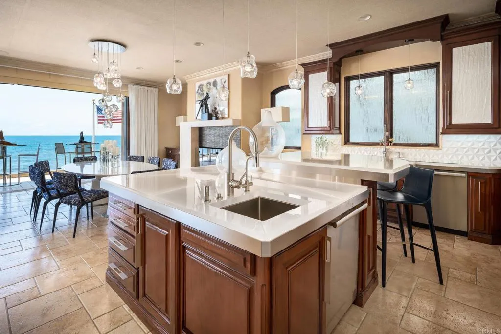 5019 Tierra Del Oro