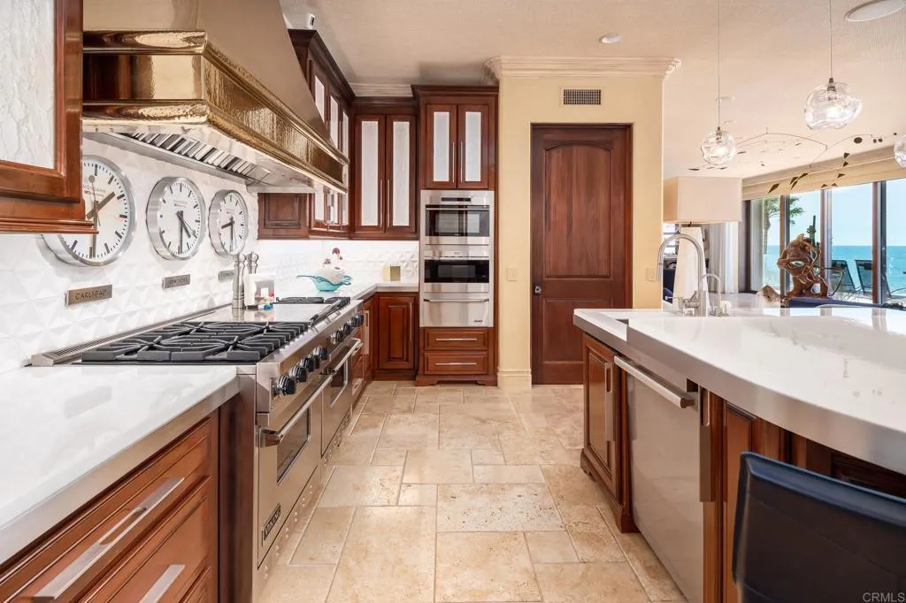 5019 Tierra Del Oro