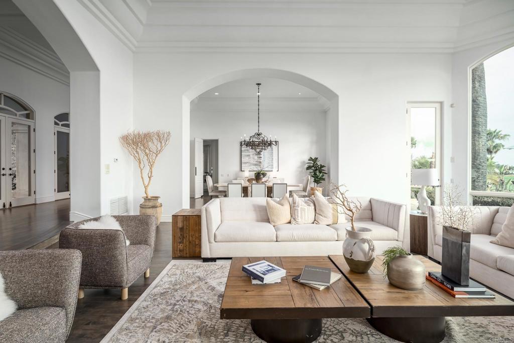 6868 Spyglass Lane