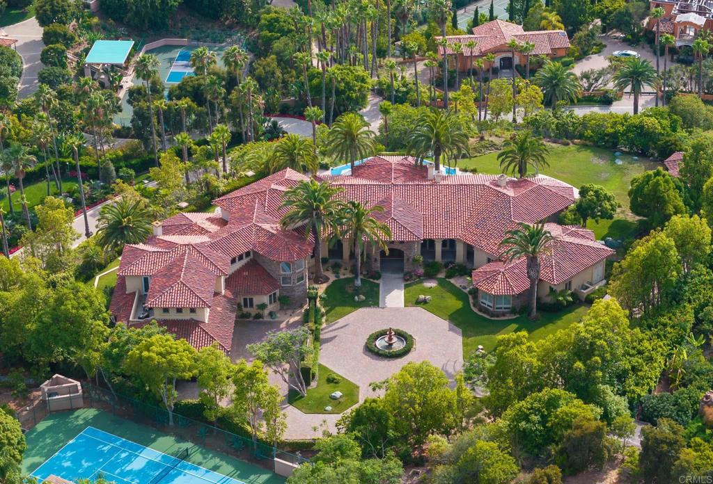 6868 Spyglass Lane