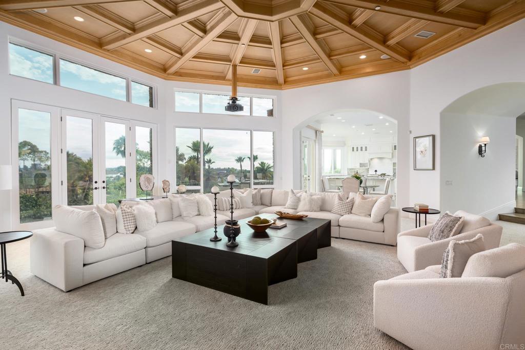 6868 Spyglass Lane