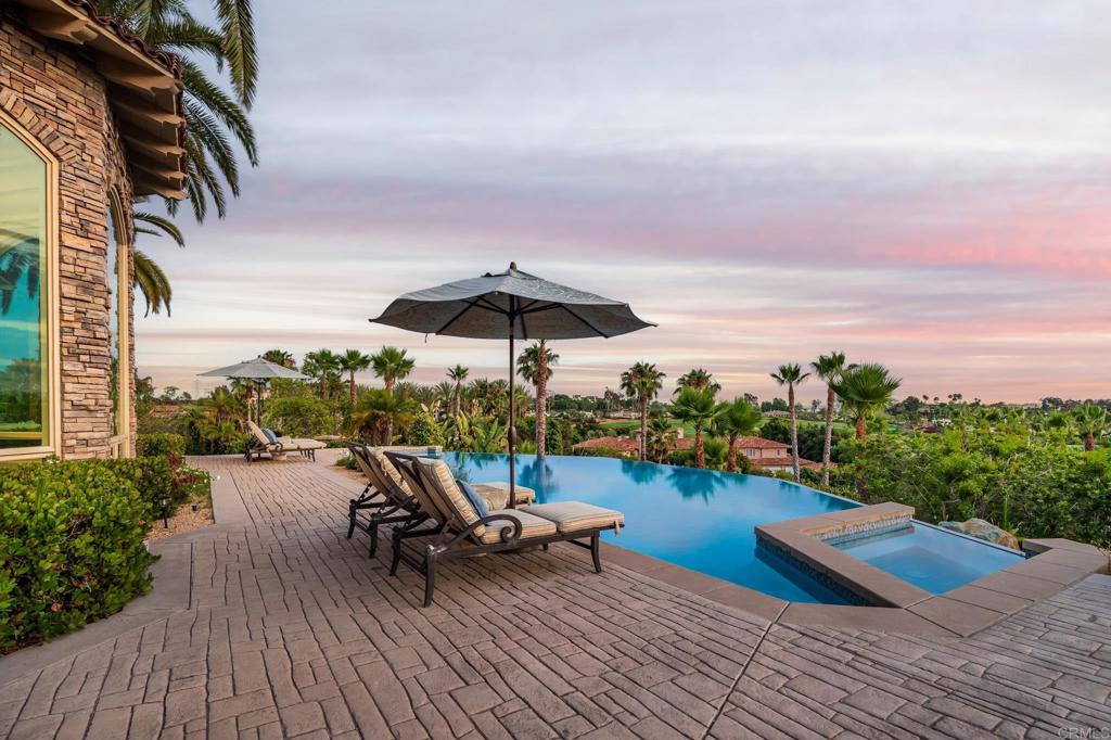 6868 Spyglass Lane