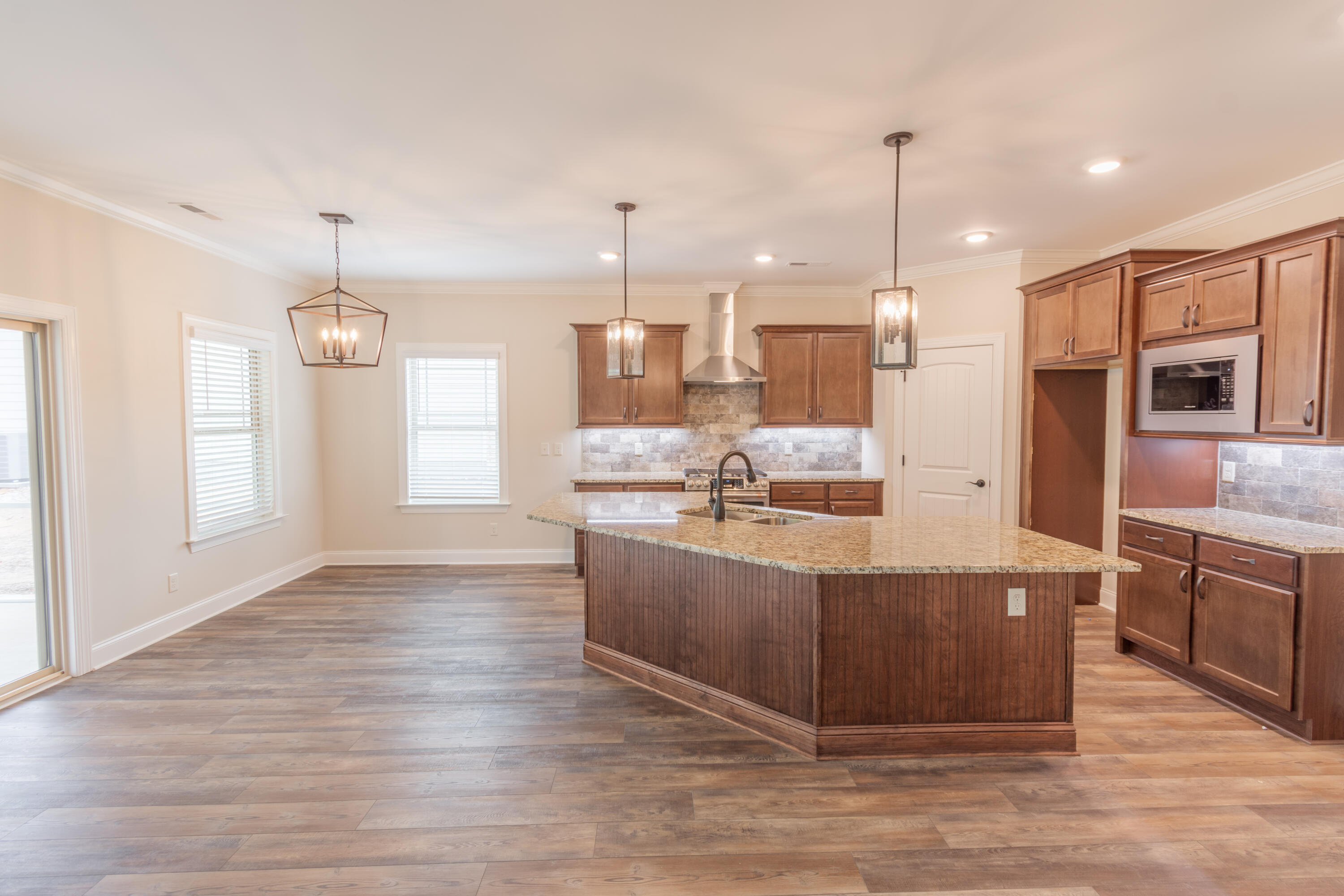 2047 Rock Bass Way, 22