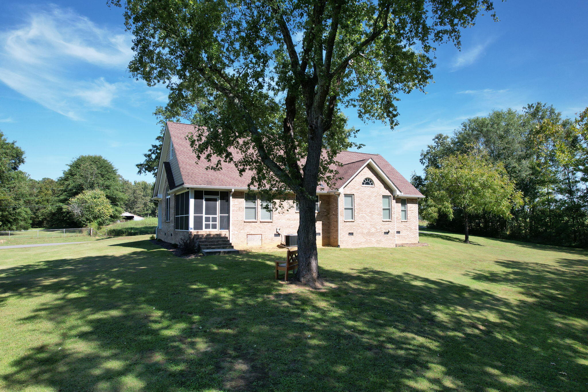 952 Union Road SE