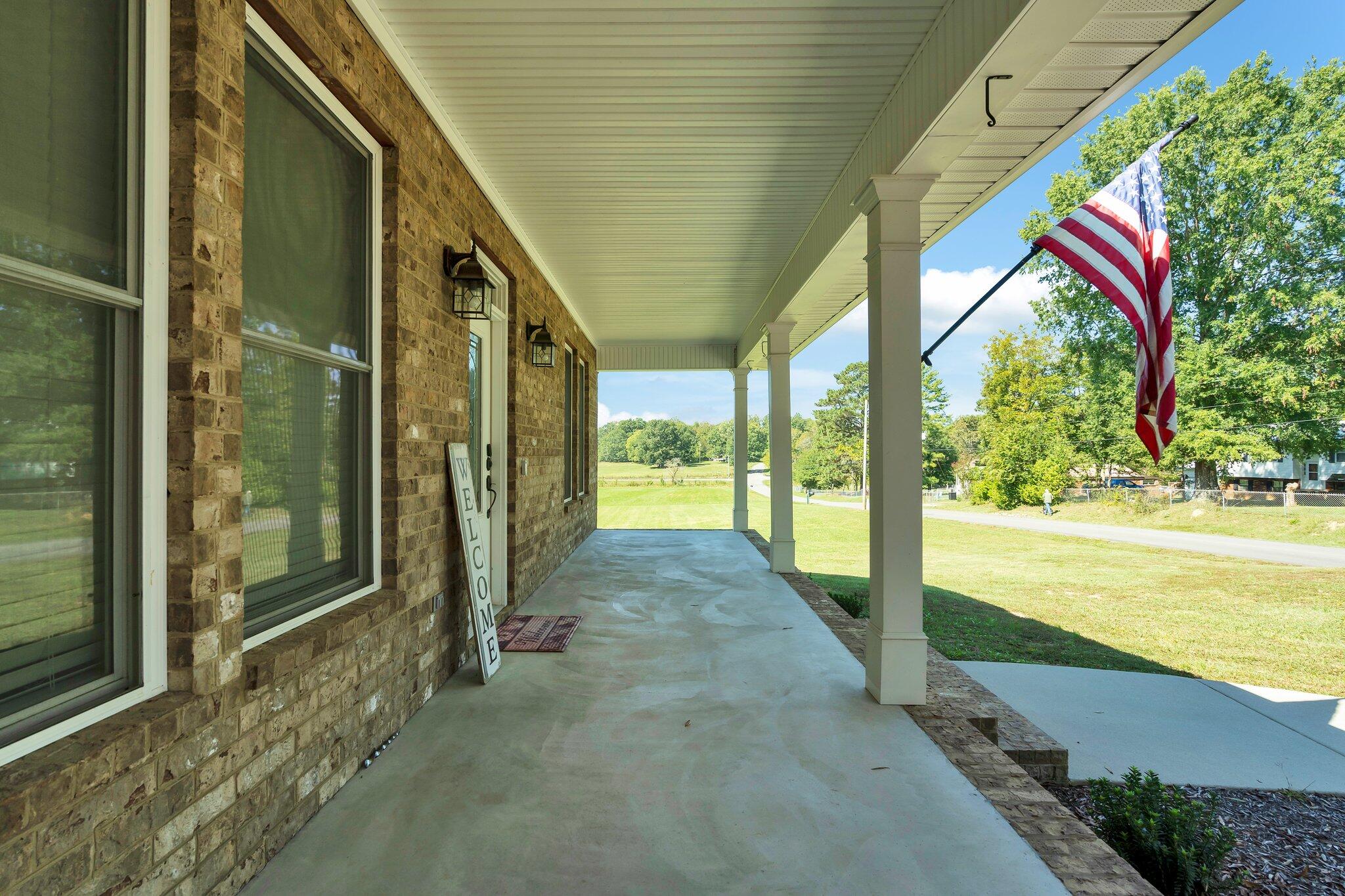 952 Union Road SE