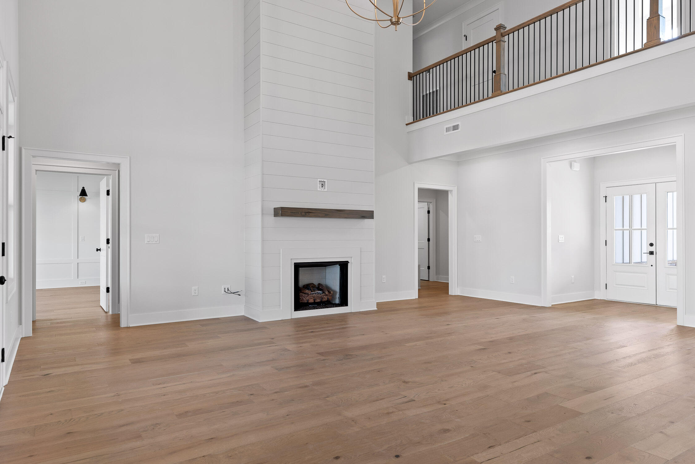 7901 Vervena Drive, 10
