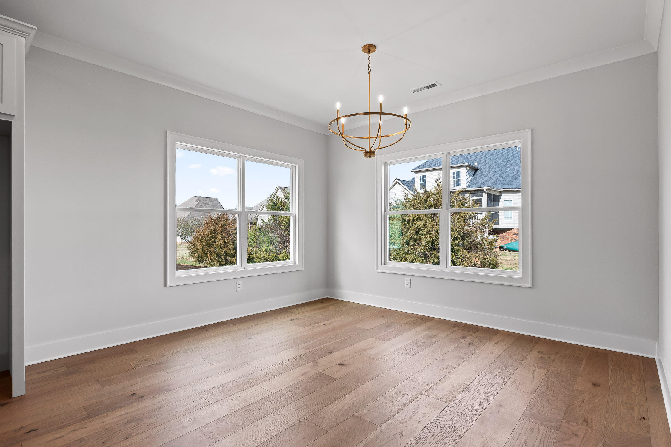 7901 Vervena Drive, 10