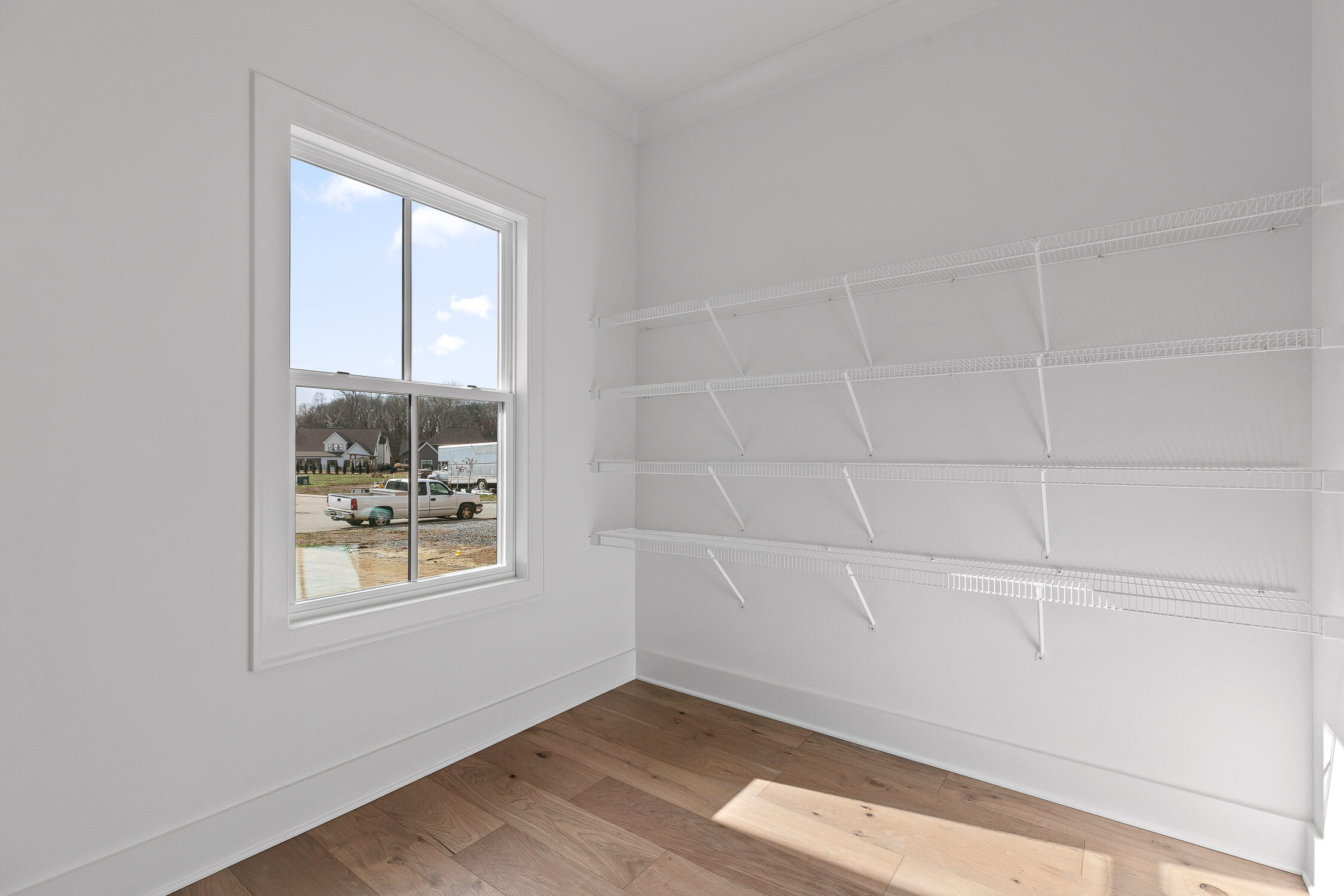 7901 Vervena Drive, 10