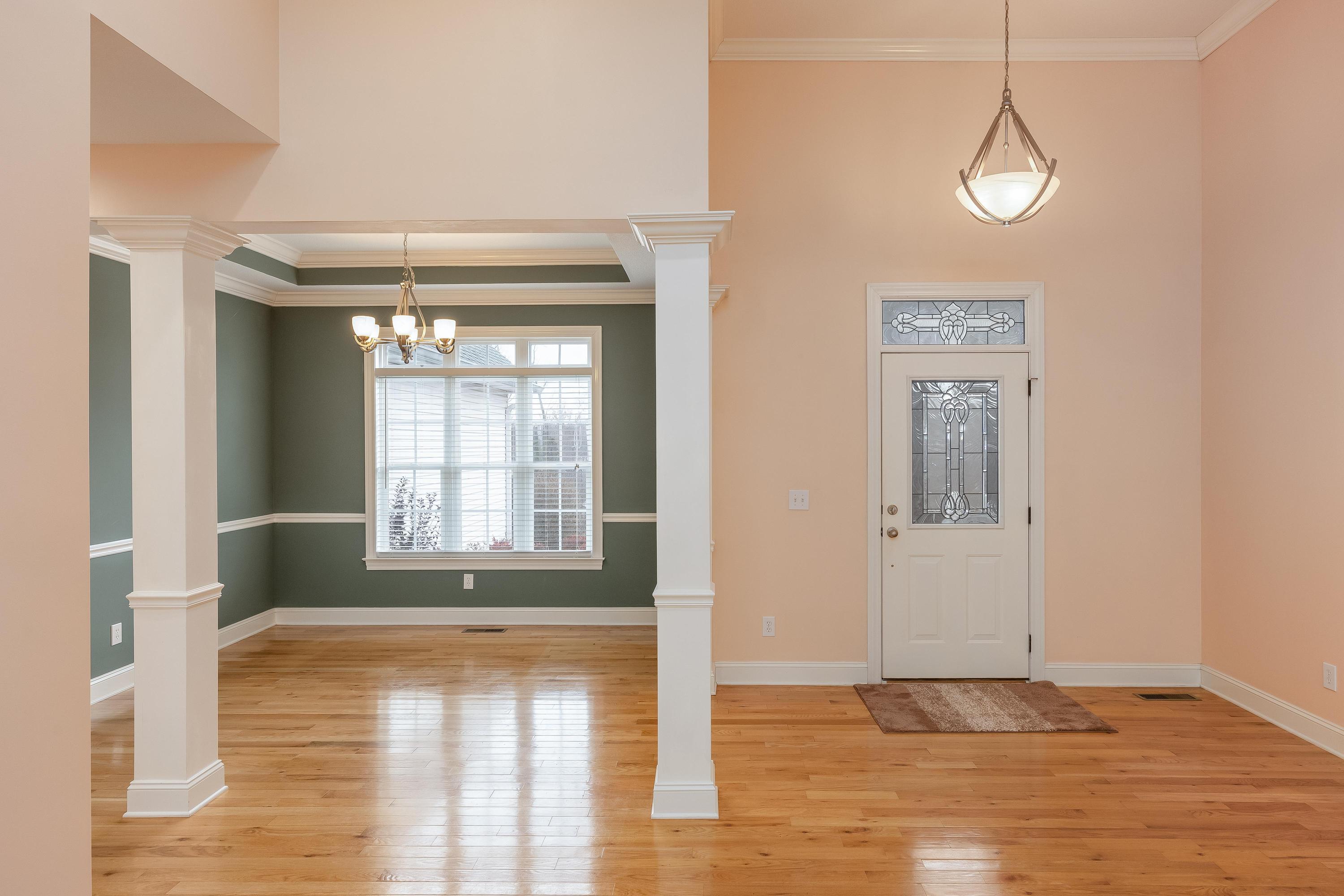 147 Brook Hollow Drive SE