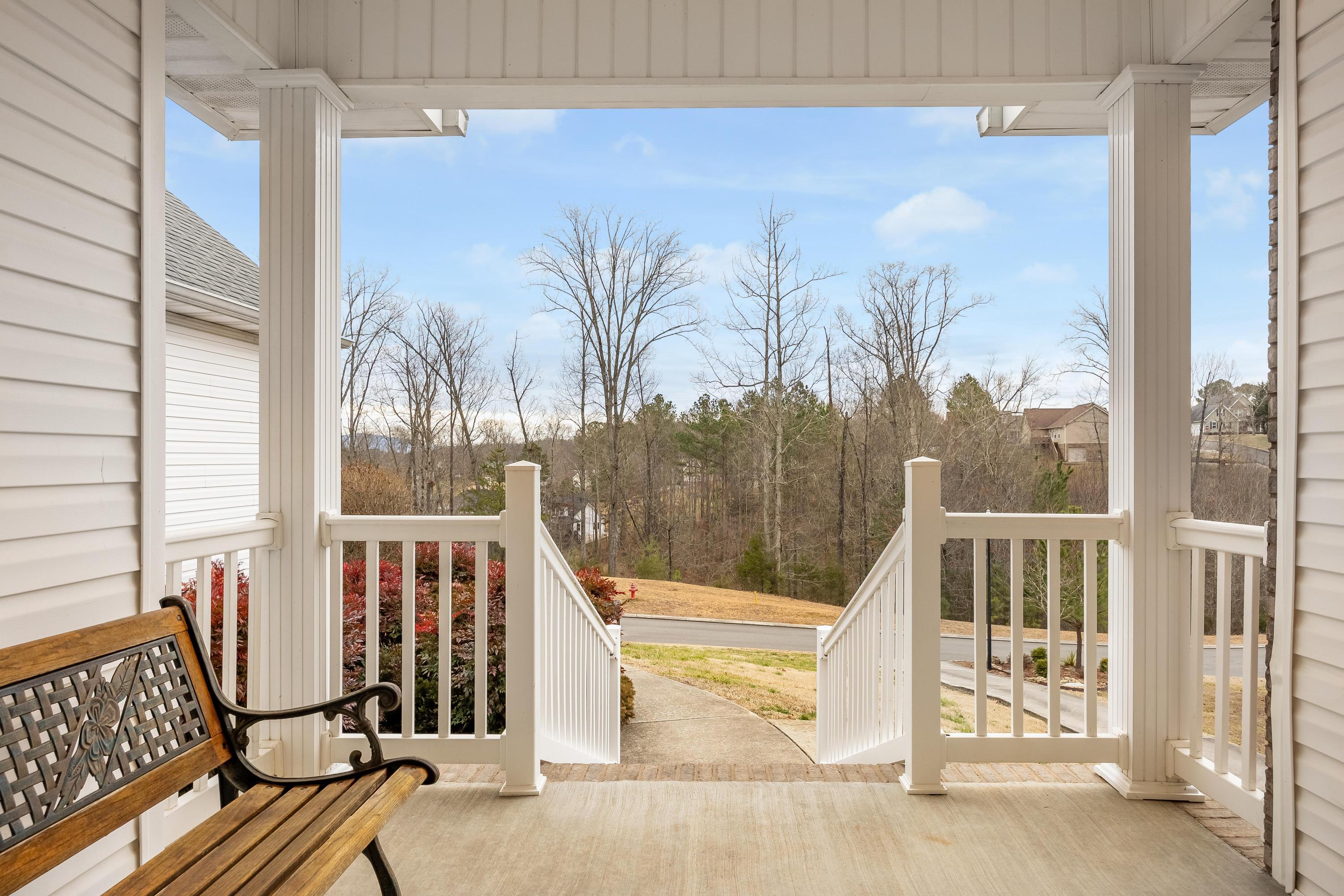 147 Brook Hollow Drive SE