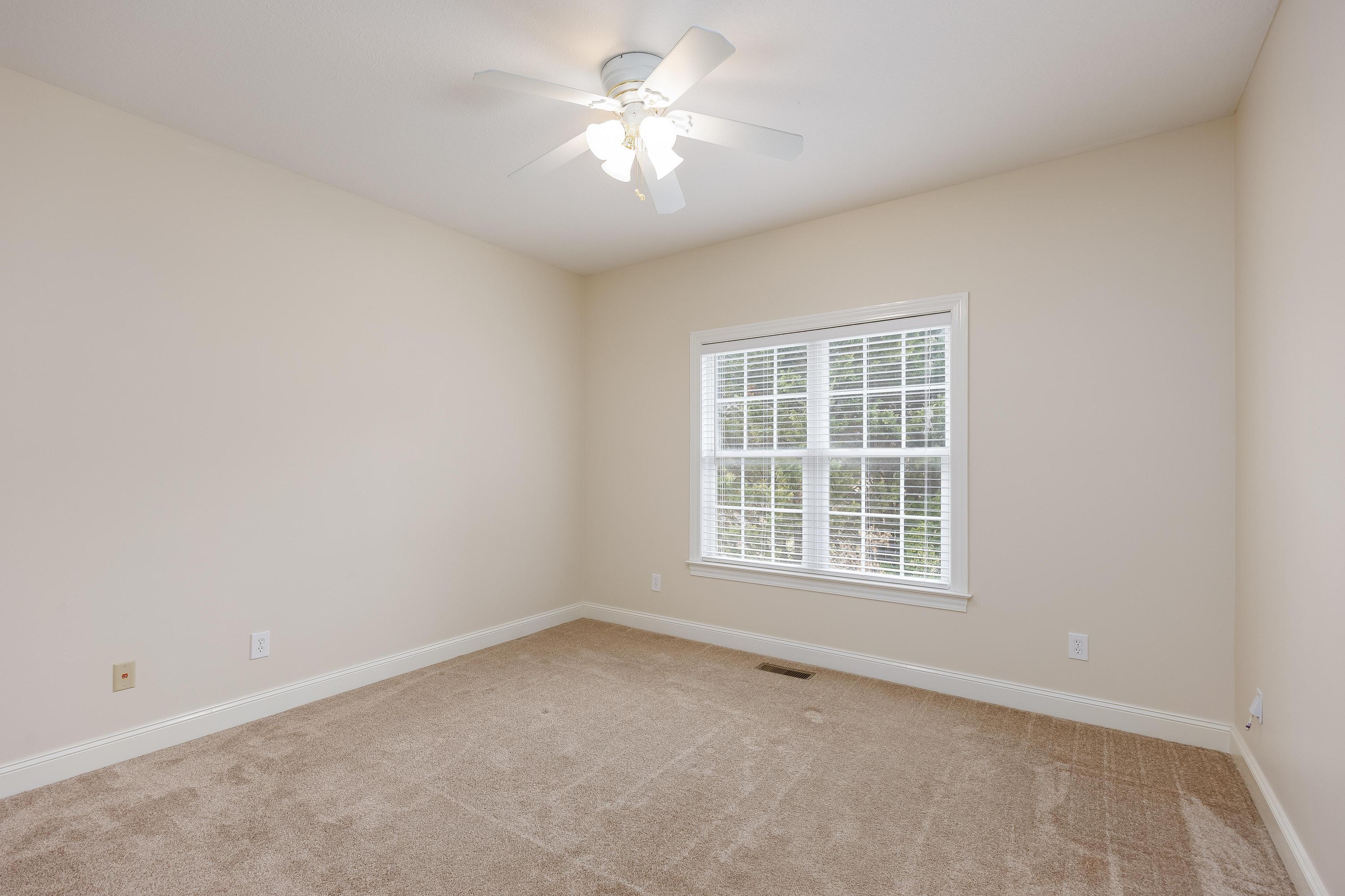 147 Brook Hollow Drive SE