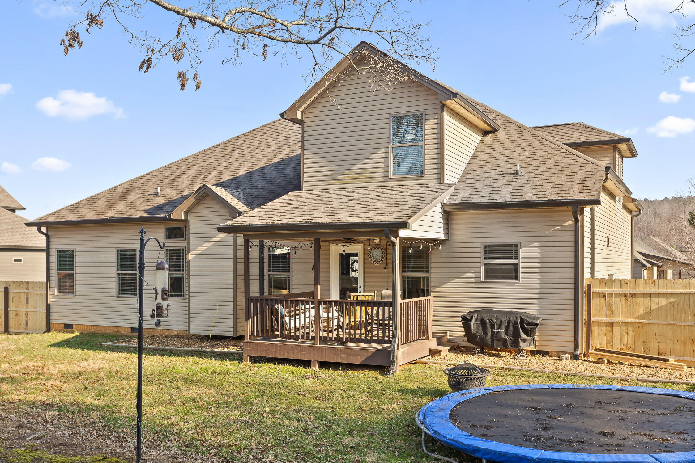 224 Eagle Creek Road NW