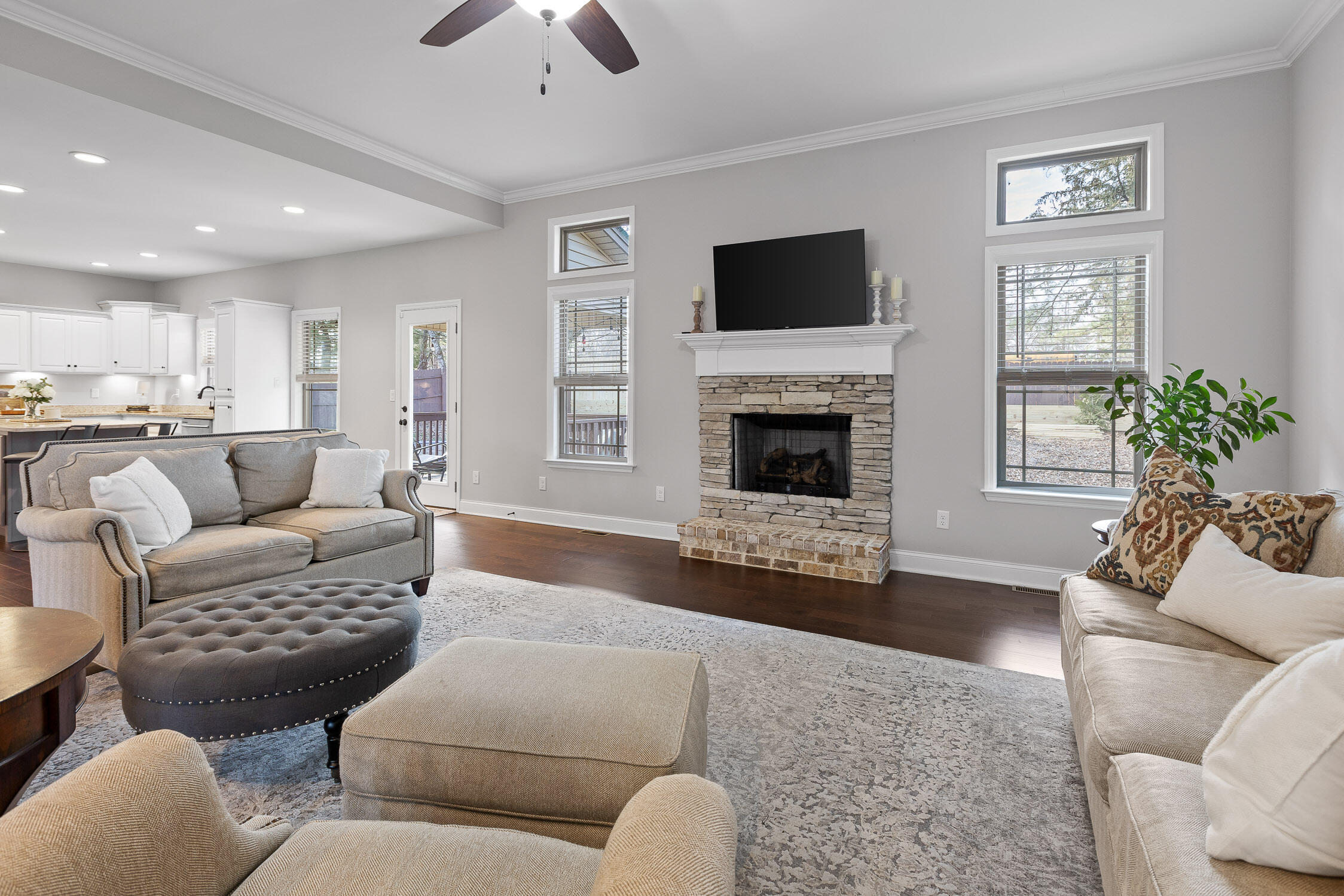 224 Eagle Creek Road NW
