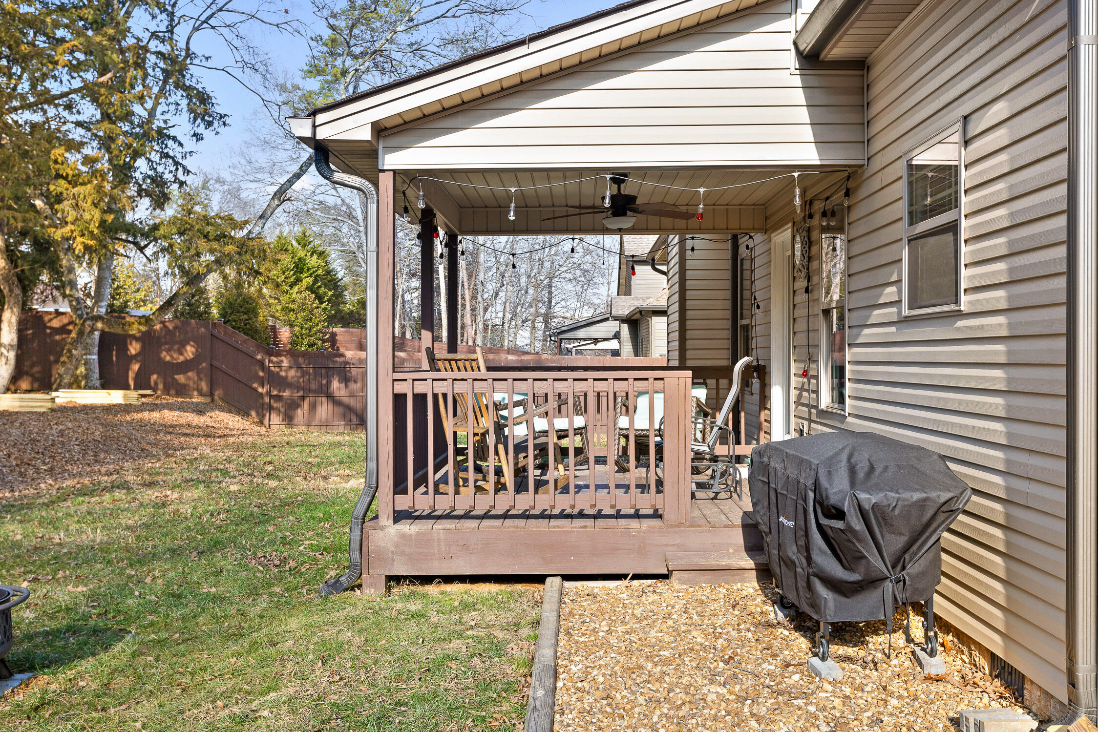 224 Eagle Creek Road NW