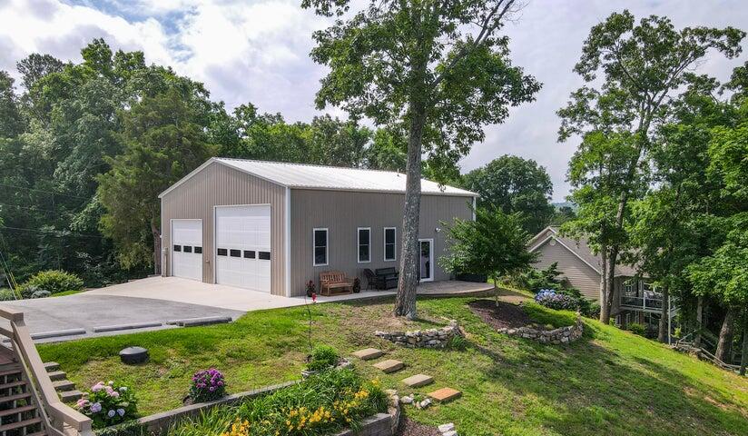 4809 Wind Bluff Circle