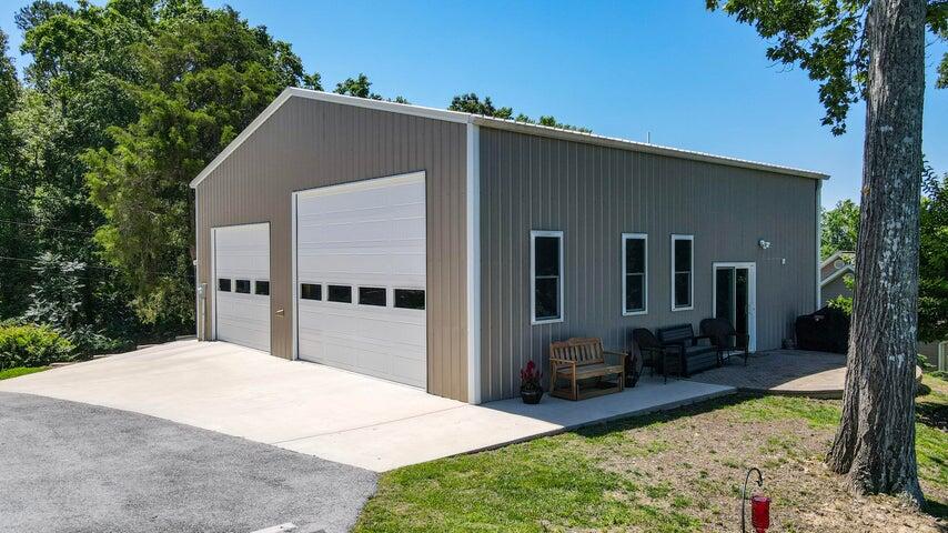 4809 Wind Bluff Circle