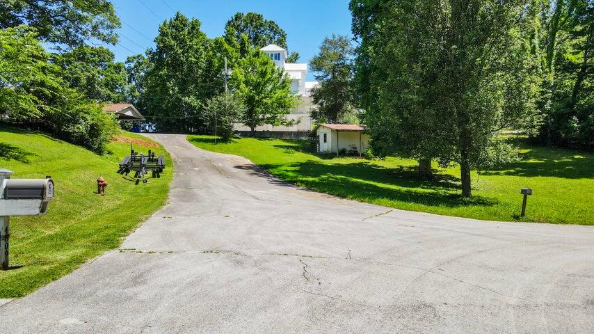 4809 Wind Bluff Circle