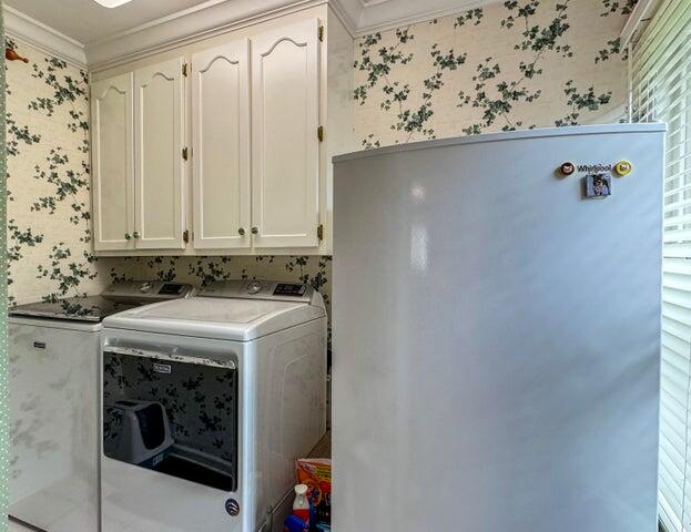 4809 Wind Bluff Circle