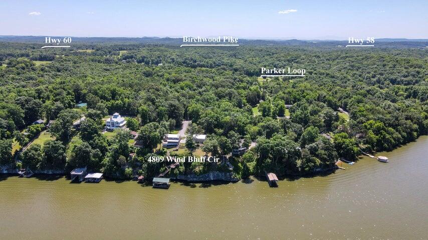 4809 Wind Bluff Circle
