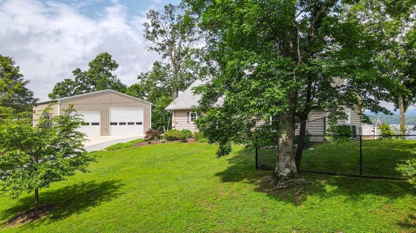 4809 Wind Bluff Circle