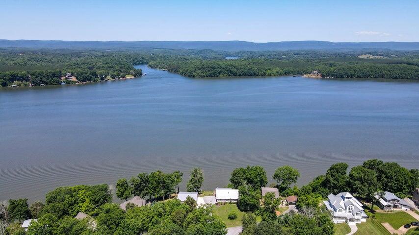 4809 Wind Bluff Circle