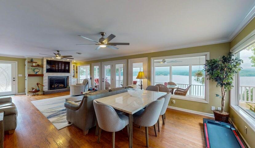 4809 Wind Bluff Circle