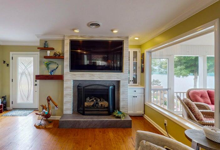 4809 Wind Bluff Circle