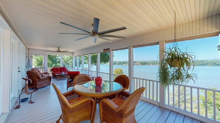 4809 Wind Bluff Circle