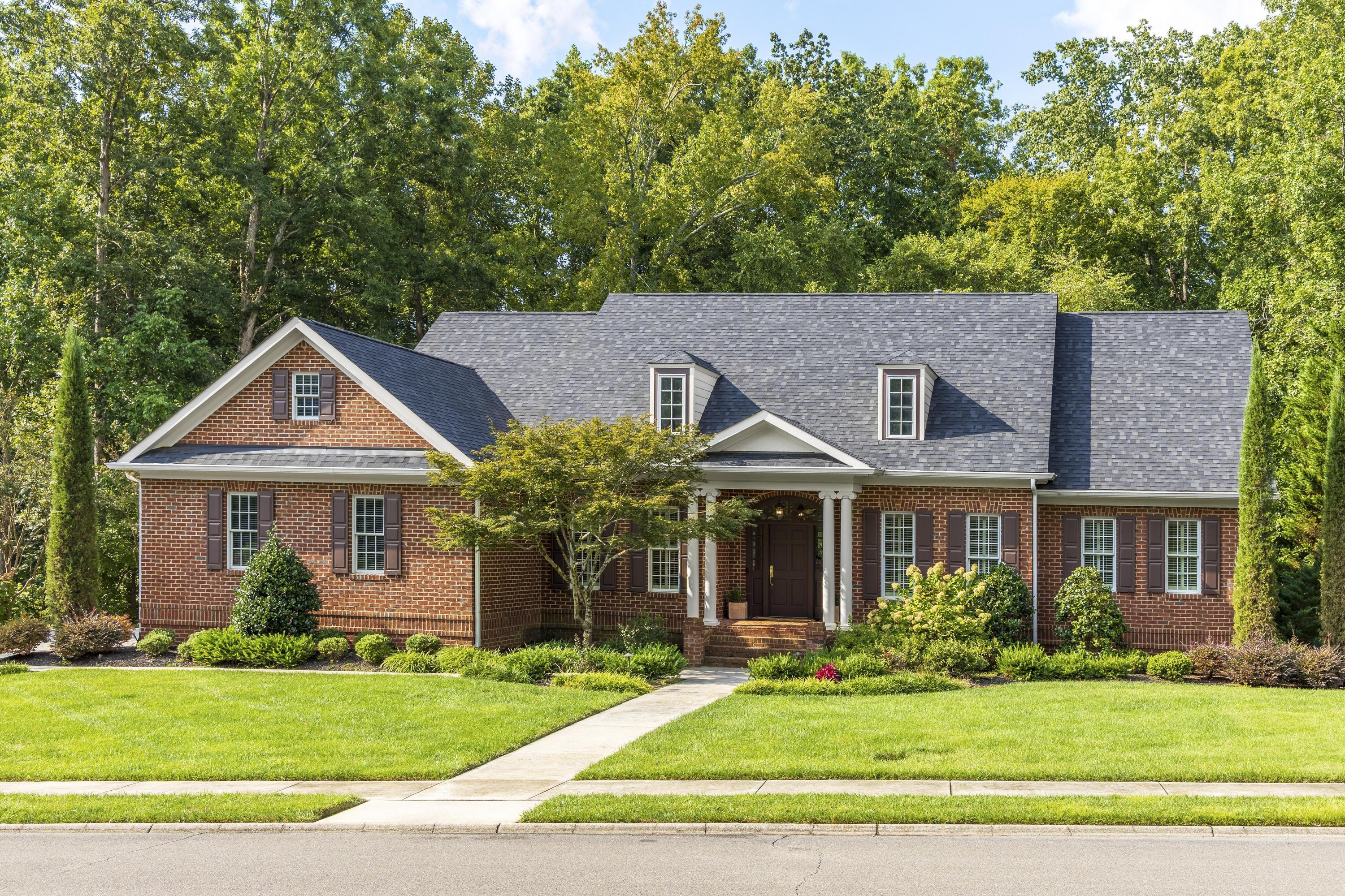 415 Anatole Lane NW