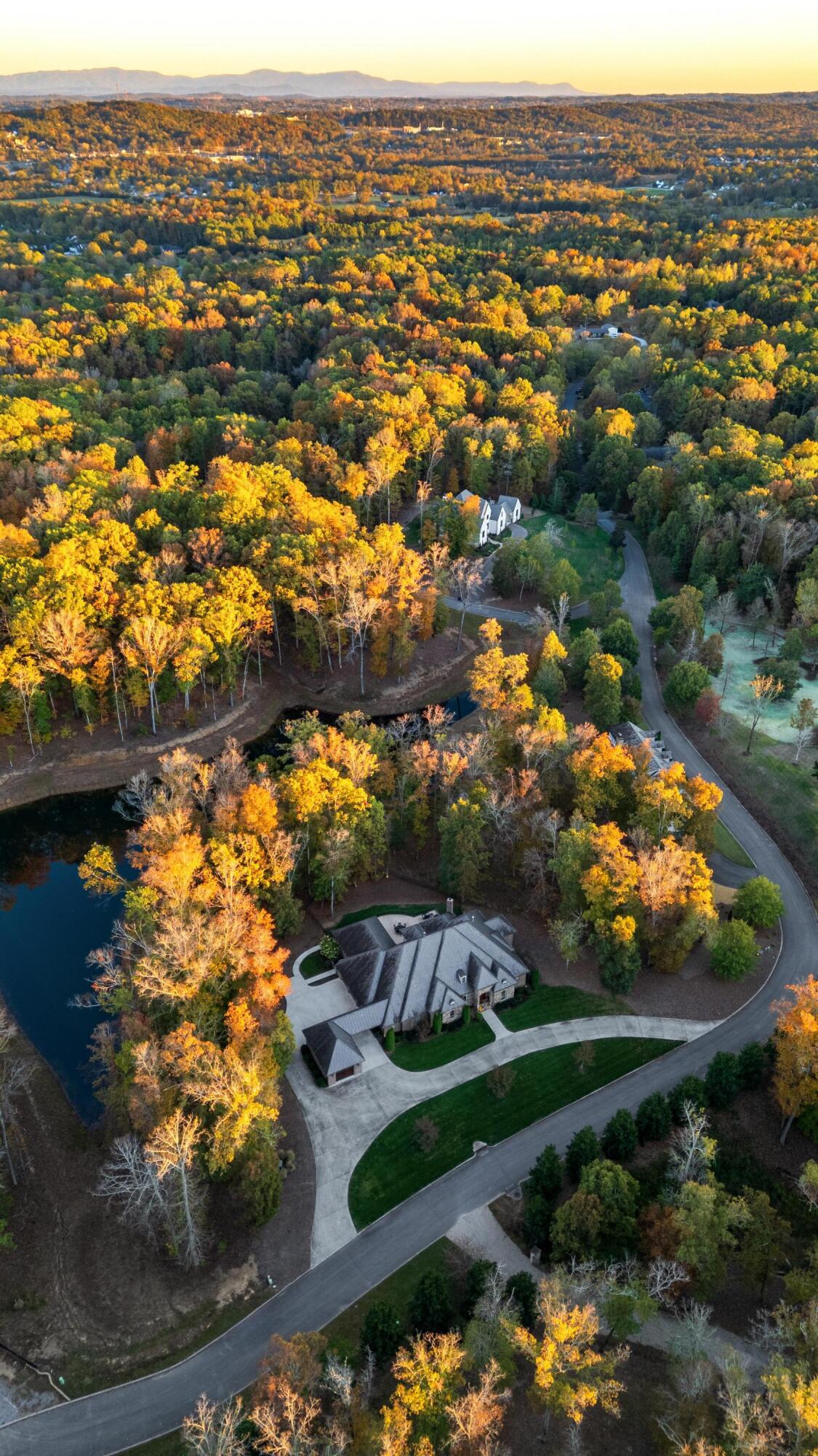 170 Litchfield Lane NW, Cleveland