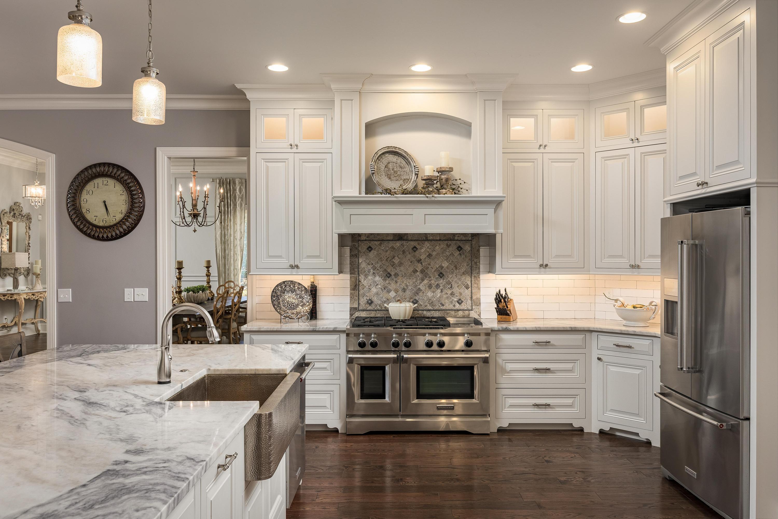 170 Litchfield Lane NW, Cleveland