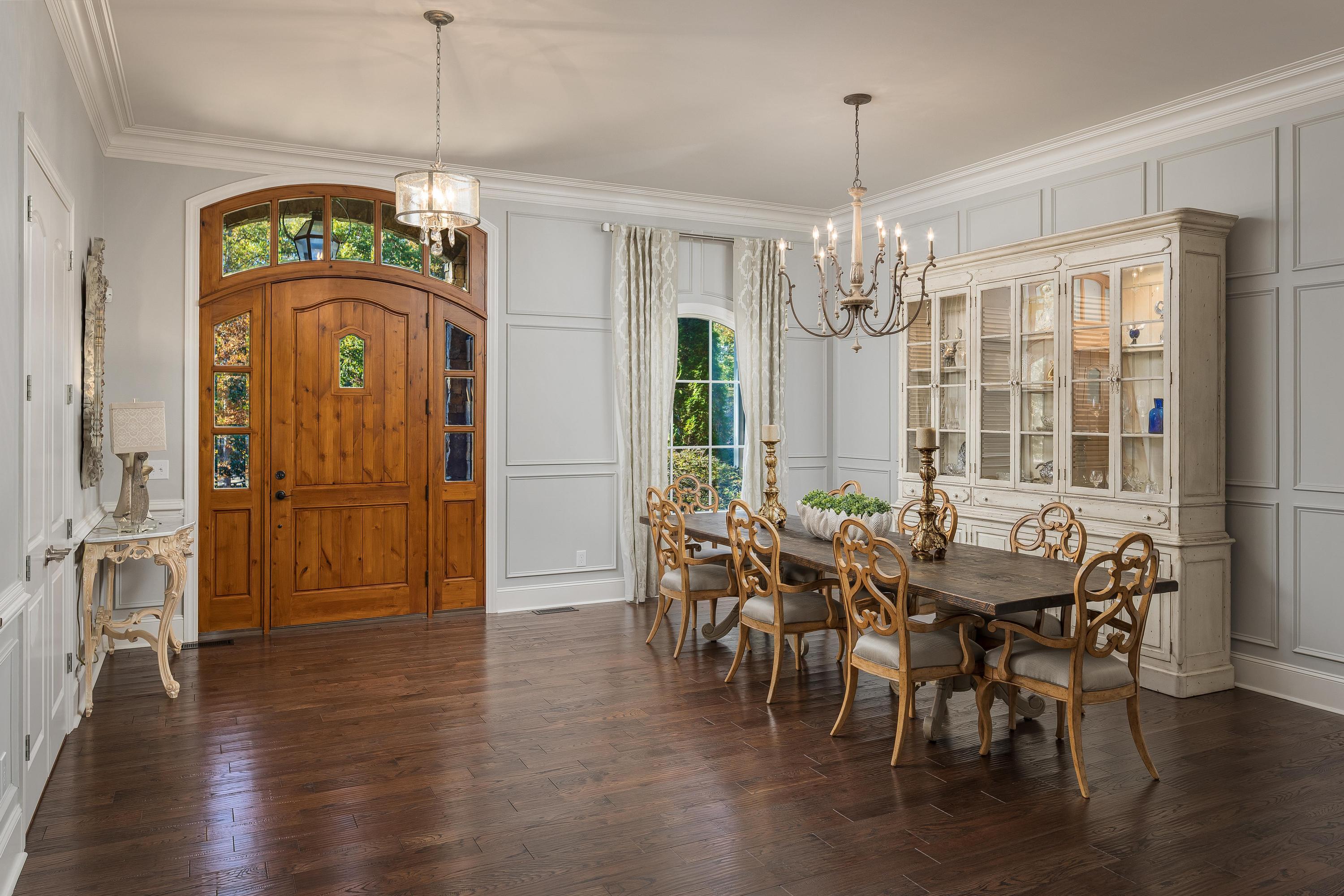 170 Litchfield Lane NW, Cleveland