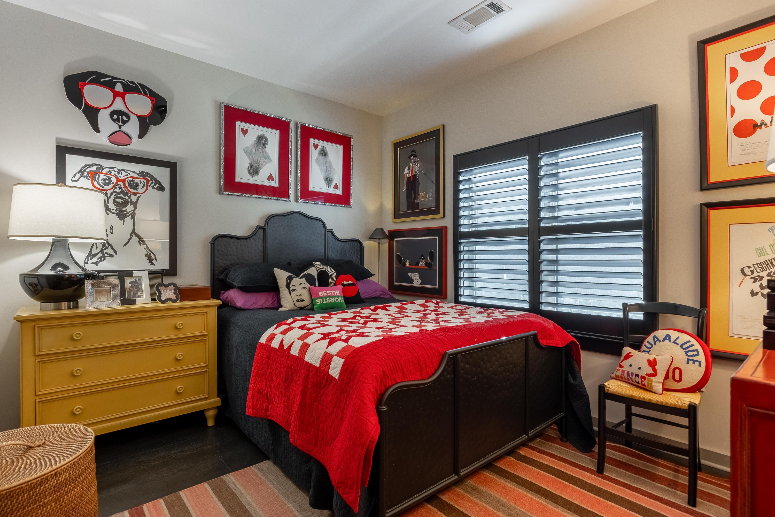 782 Riverfront Parkway, 416