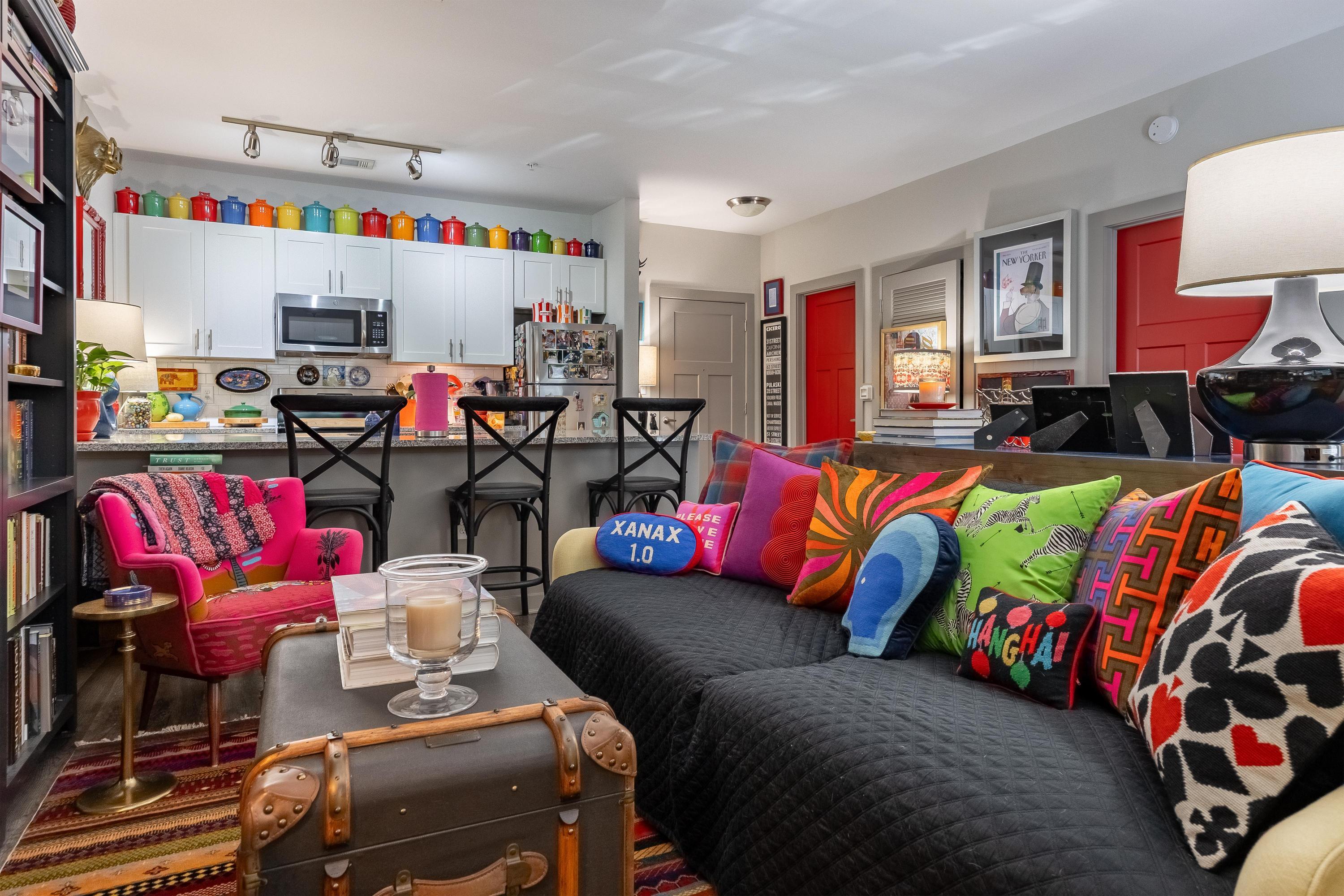 782 Riverfront Parkway, 416