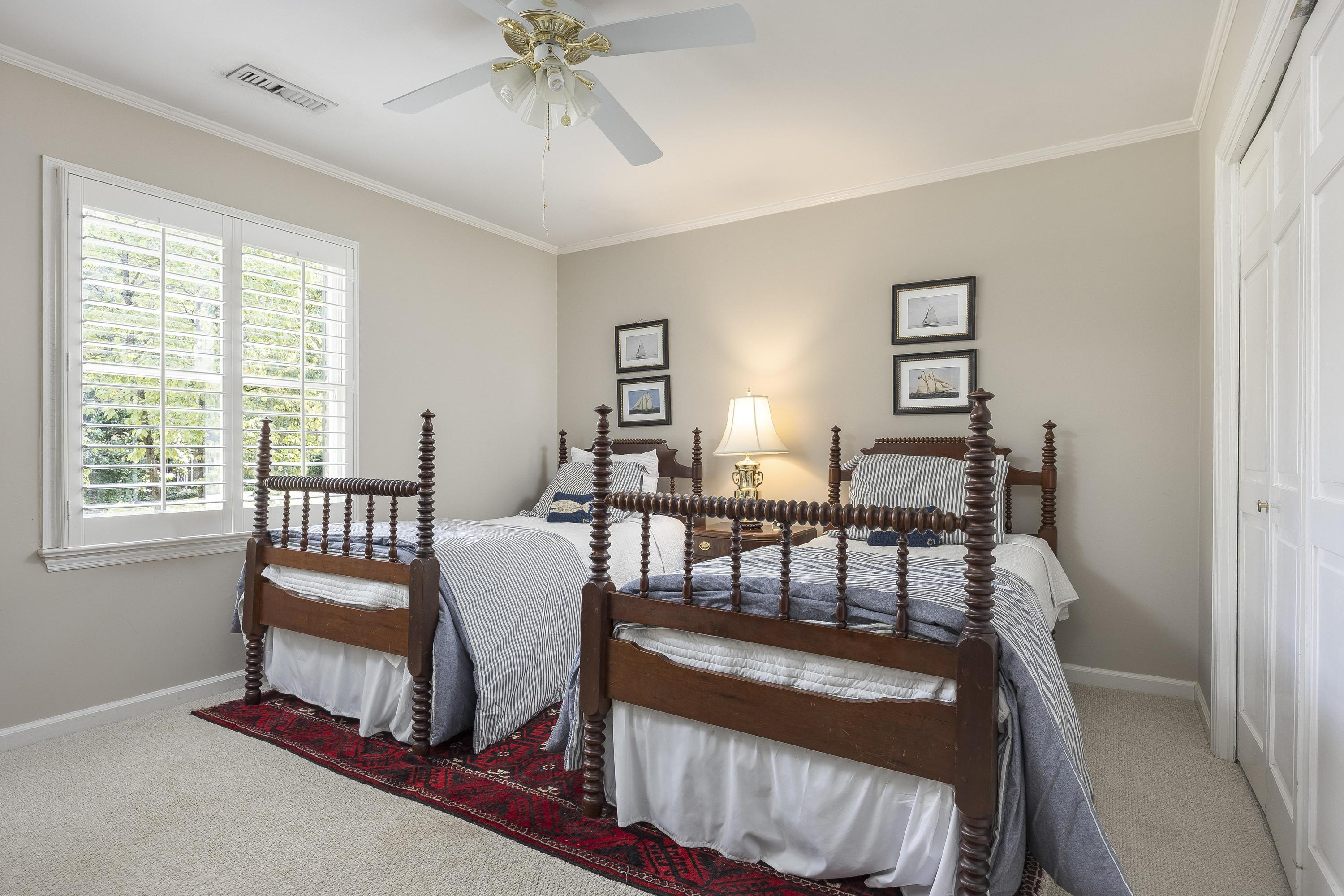 220 Blueberry Hill Road NW