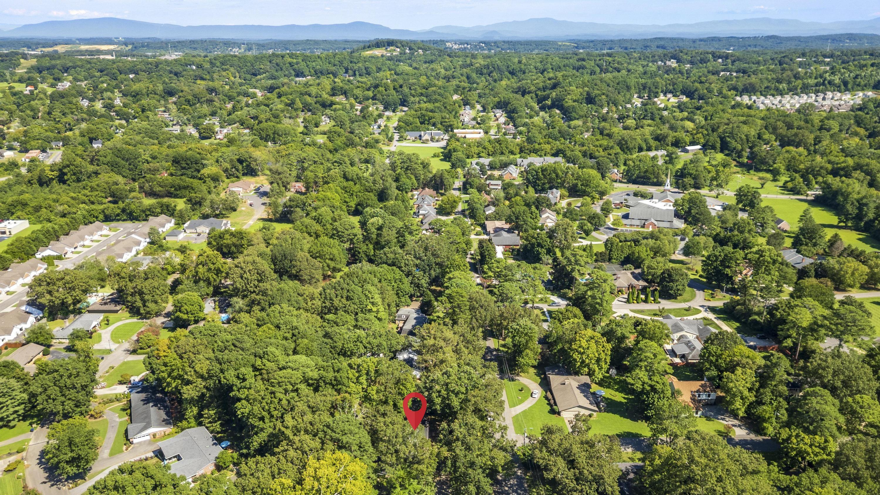 220 Blueberry Hill Road NW