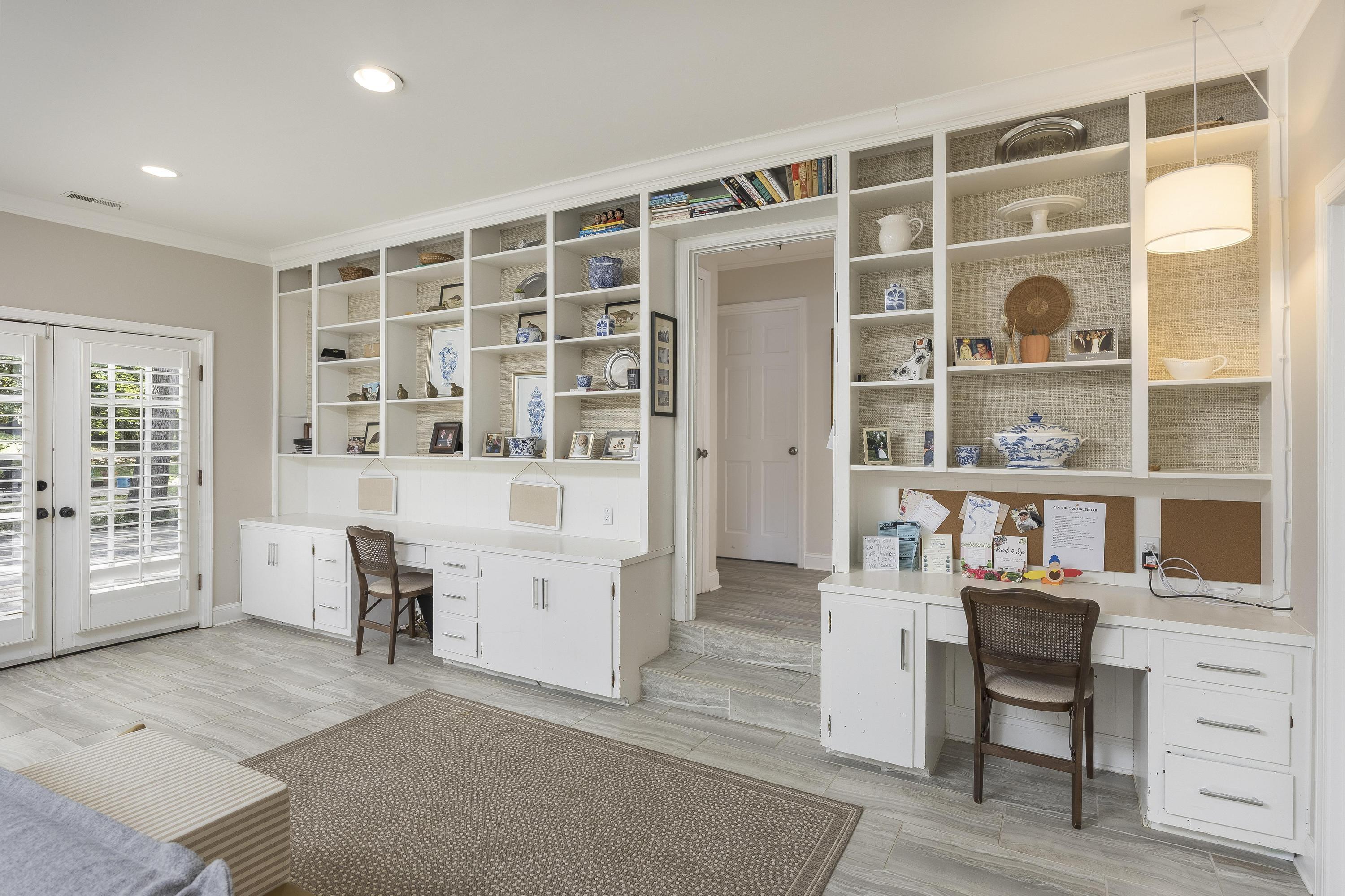 220 Blueberry Hill Road NW